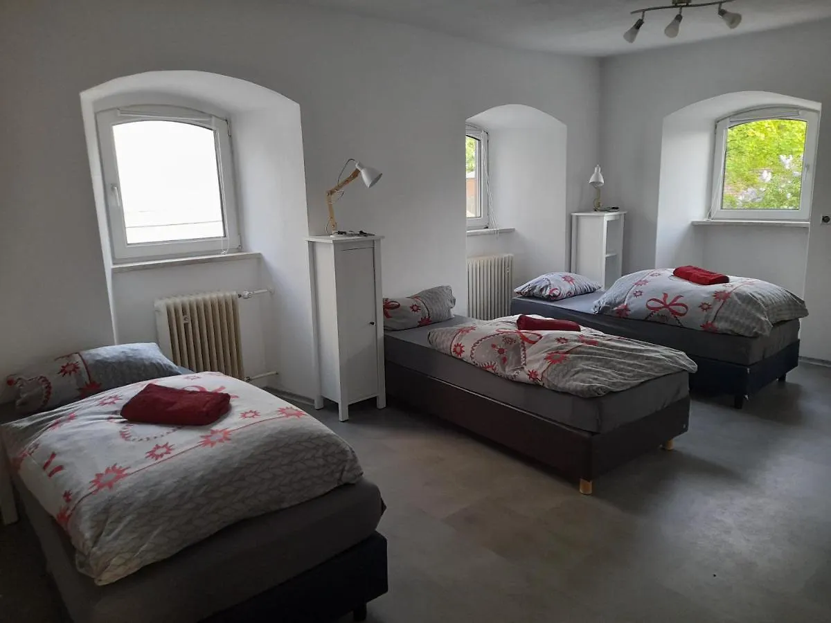 Haus Guttenberg 0*,